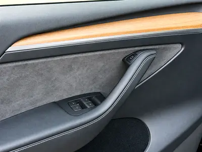 2022 Tesla MODEL Y — миниатюра 15