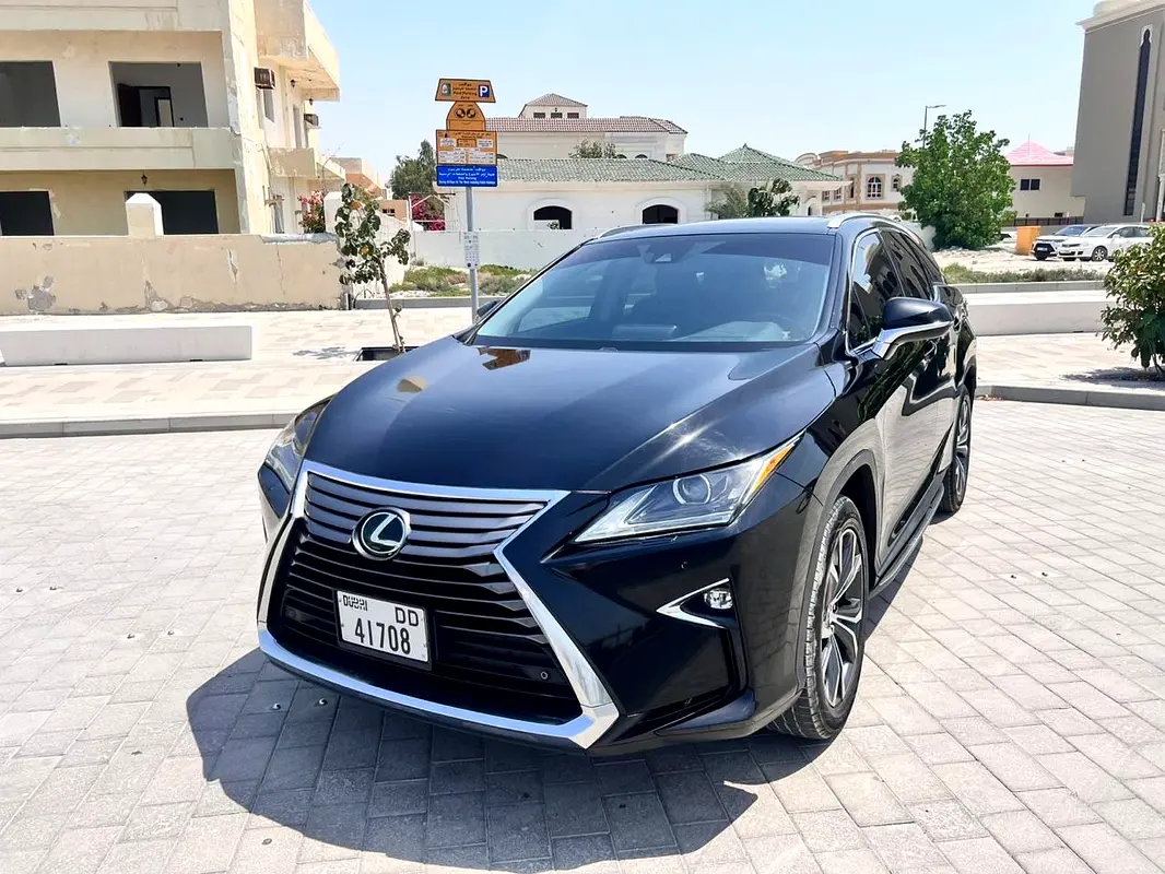 Lexus RX-Series 2018 — photo 1 of 13