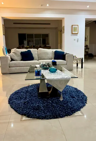 Drawing room Glass Table