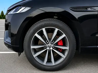 2025 Jaguar F-PACE — миниатюра 18