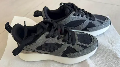 DKNY Womens Black  Grey Lace-up Sneakers - Very Good Condition