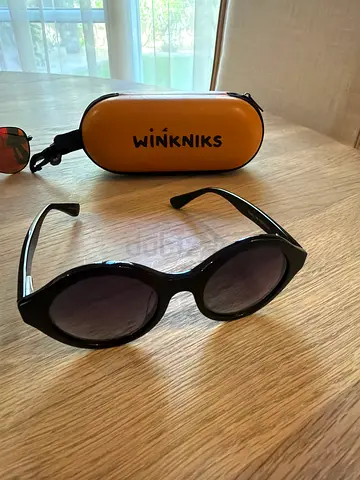 Winkniks Black Round Sunglasses (for kids) with Case - Gently Used