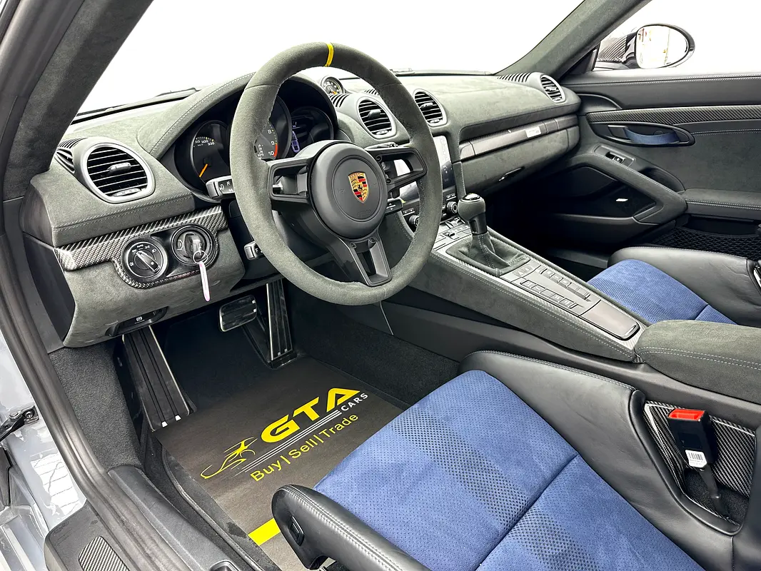 Porsche 718 2025