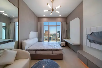 Smart Home | High-End Finishes | Bright Layout