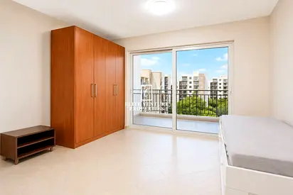 FULLY UPGRADED | SPACIOUS LAYOUT | PRIME LOCATION