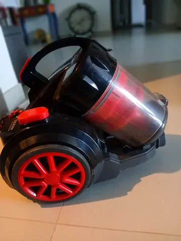Black  Decker Vaccum Cleaner 1500 watts