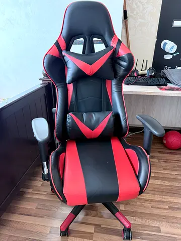 Adult Gaming chair Ergonomic, perfect Condition