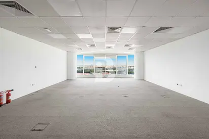 Vacant | Maintained unit | Race Course Views