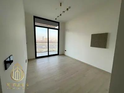 شقة بغرفة نوم واحدة | Binghatti Luna JVC | دخول الشرفة والمسبح والنادي الرياضي | إطلالة على الأفق