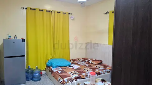 Fully furnished studio for family