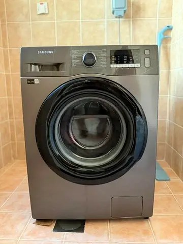 Samsung 7kg Front Load Washing Machine WW70T3020BS Silver - Excellent Condition!