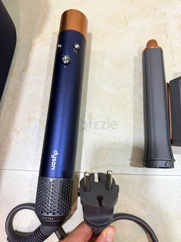 Dyson Airwrap multi-styler and dryer-- Straight+Wavy (Prussian blue/Rich copper)