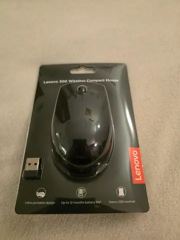 Lenovo 300 Wireless Compact Mouse