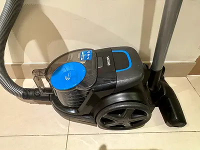 Philips Bagless Cylinder Vacuum Cleaner -Power Pro 1800W