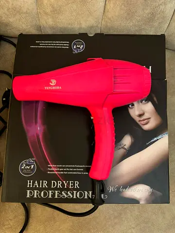 Hair dryer