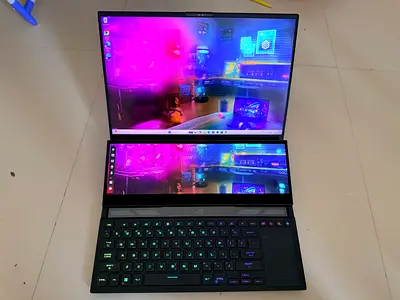 ASUS ROG Zephyrus Duo 16 RTX 4090, Ryzen 9 7945HX | 32GB RAM | 2TB SSD, Like New,only 6 month using