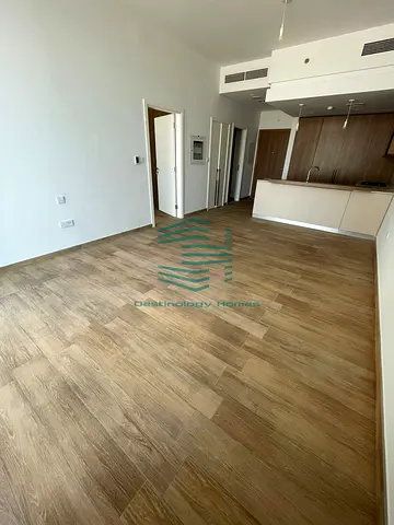 Luxury Spacious | 1 BHK | Vacant