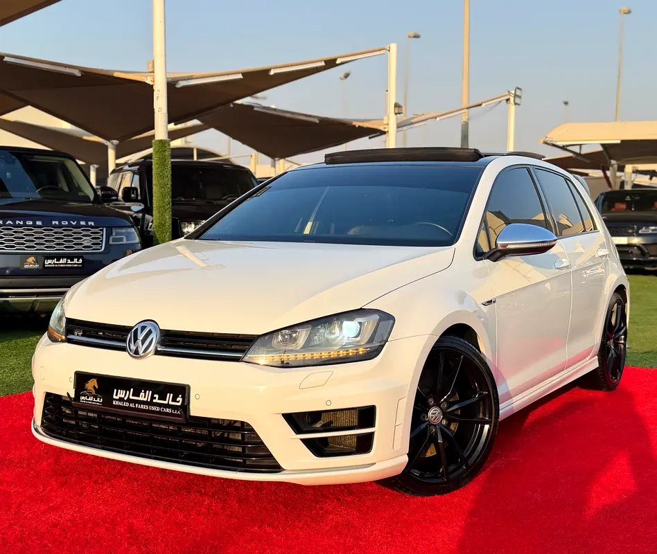 Volkswagen Golf 2016 — photo 1 of 13