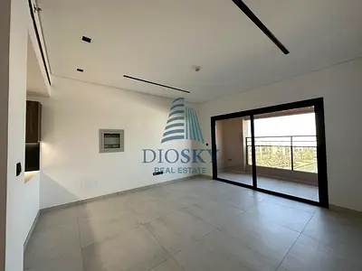 Spacious Apartment | Modern Lay out | Near Exit