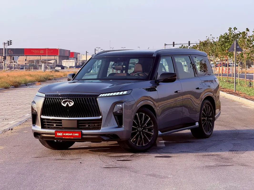 Infiniti QX80 2025 — photo 1 of 16