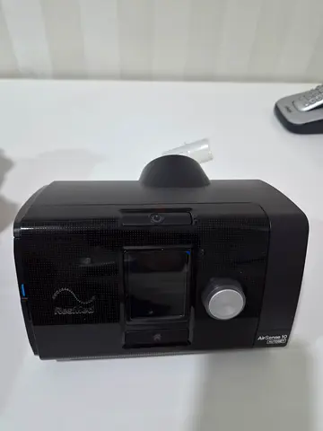 ResMed AirSense 10 CPAP Machine - Excellent Condition