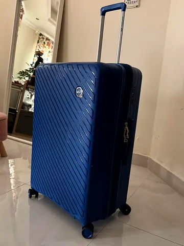 28inch Blue hard-shell suitcase with telescopic handle
