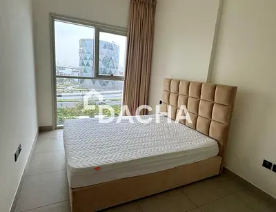 Vacant | Fully Furnished | Community View