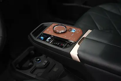 2023 BMW IX 照片 12