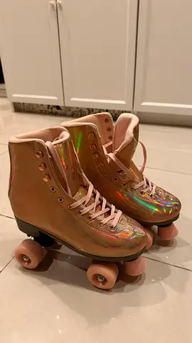 CC California Holographic Rose Gold Roller Skates – Size 9 US (39.5 Euro)