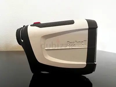 Bushnell Laser Rangefinder - Compact Golf/Range Finder