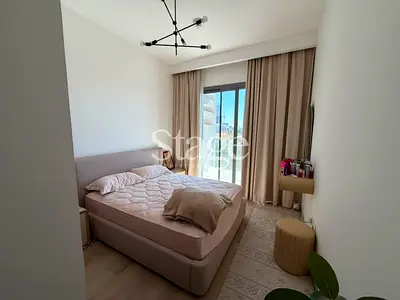 Elegant Living | 1BR+Study | Contemporary Design