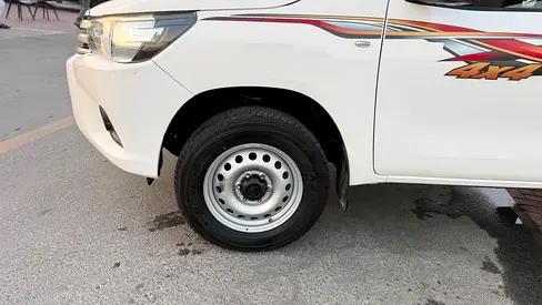 2017 Toyota HILUX 照片 12