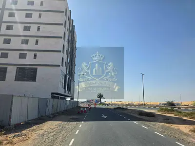 🏙️ Commercial land, first row on the main street – Tilal City, Sharjah ✨ A strong investment opportunity within one of the best integrated projects in the Emirate of Sharjah