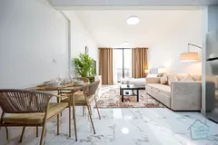 Beachside Studio | Rooftop Pool & Gym | Dedicated Workspace