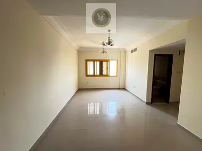 غرفه وصاله  للايجارالسنوى فى التعاون  بإمارة الشارقه اطلاله مفتوحه تشطيبات حديثه   مساحات واسعه حمامين  موقع مميز قريب الى مخرج دبى