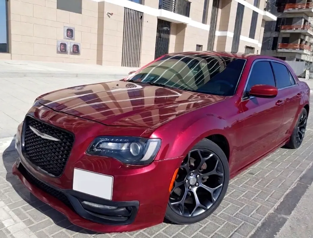 Chrysler 300S 2012 — photo 1 of 8