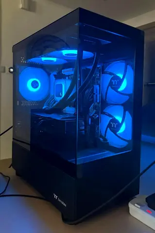High Performance Gaming PC Desktop with Thermaltake Case and RGB Cooling