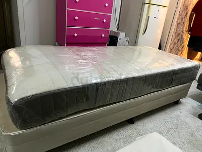 Single size bed base with mattress - good condition