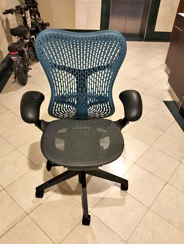 Herman Miller Mira 2 Fully Options chair Good Condition
