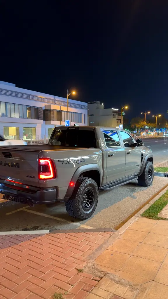RAM 1500 TRX 2023 — photo 1 of 8