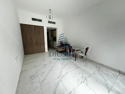 Prime Location | Ready to Move | Near Exit JVC