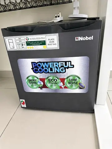 Nobel mini fridge - compact energy-saving cooler (good condition)