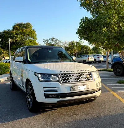 Land Rover Range Rover Vogue HSE 2015 GCC Spec - Pristine Condition