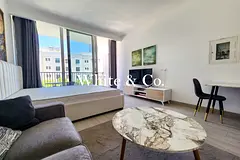 Bright Furnished Studio Apt | Garden View