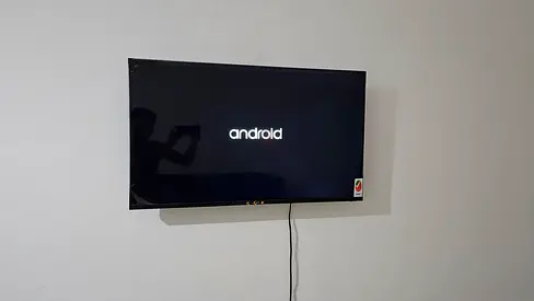 43 inch Android Smart LED TV - Wall Mounted, Good Working Condition