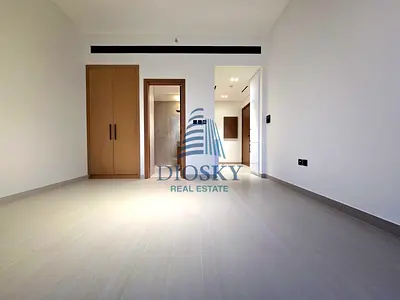 Spacious | Ready to Move | Prime Location