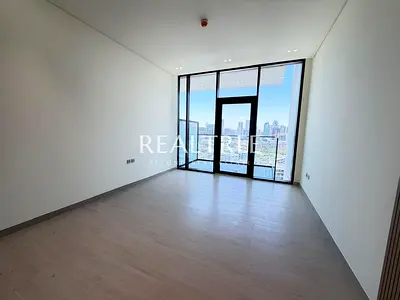 Brand New Studio | Fully fitted Kitchen | Ready to Move