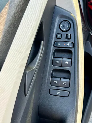 2026 Hyundai CRETA photo 9