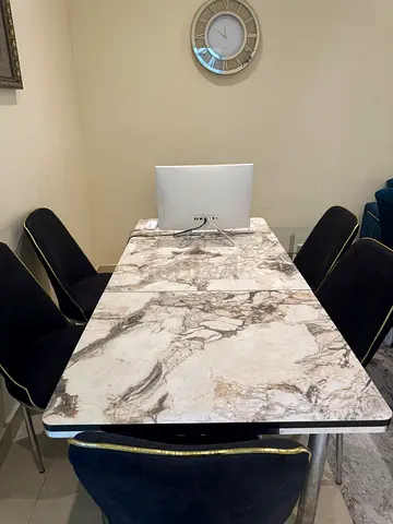 Marble-look Dining Table with 6 Velvet Chairs flexible to be shorter or taller