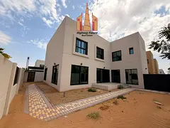 Luxurious 5BR Villa With Maidroom Wardrobes For Rent only 170k
